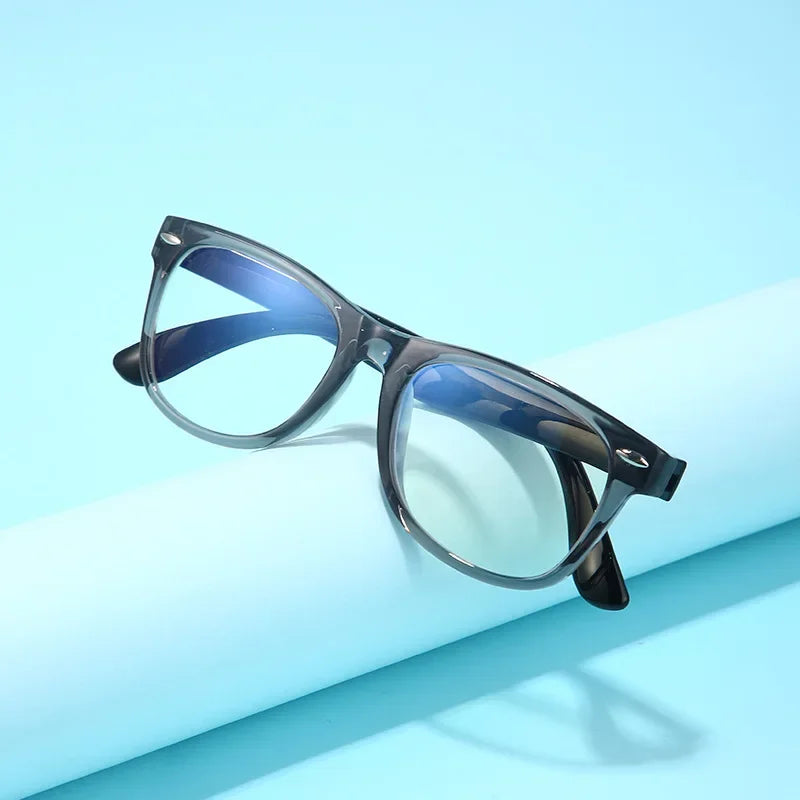 Scout Brille – Blaulichtfilter für Kinder